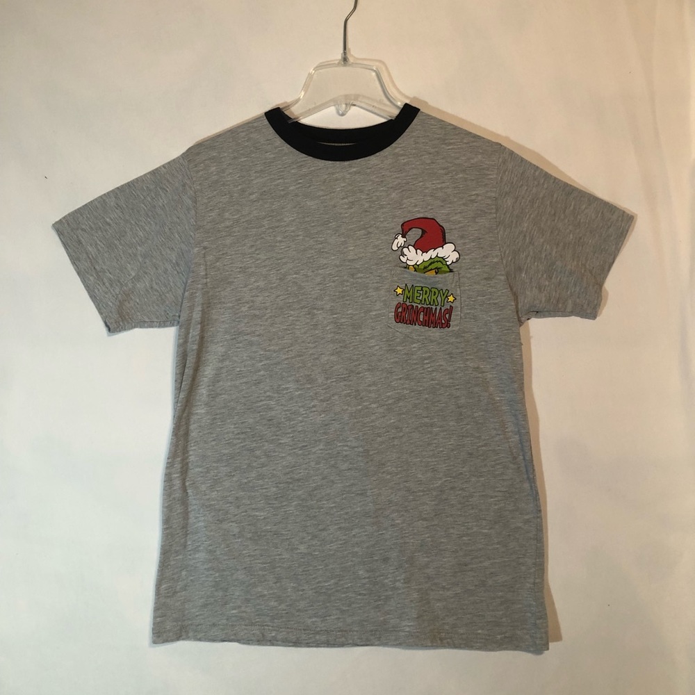 🟢 3/$25 Dr. Seuss “Merry Grinchmas” Grey T-Shirt Mens S